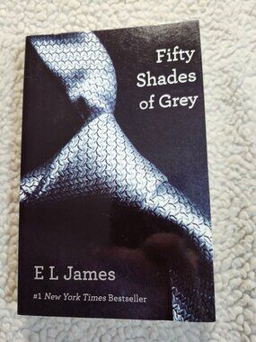 E L James Fifty Shades of Grey Vintage Books Paperback 2012 Erotic Romance